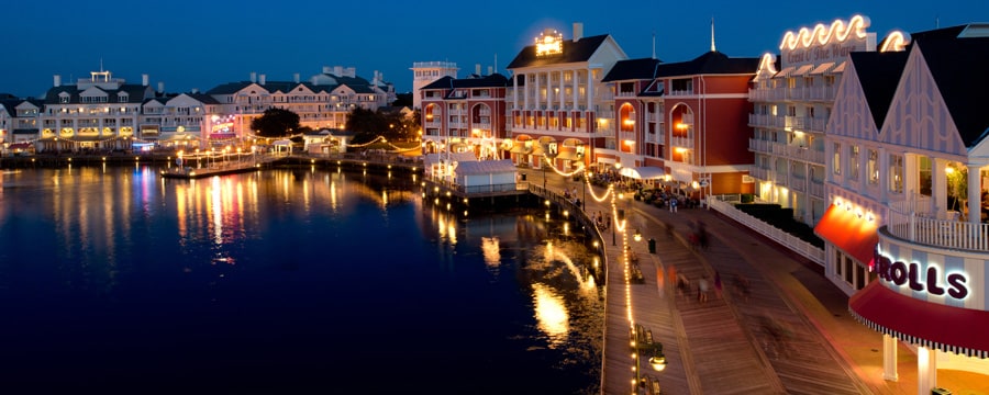 BoardWalk Villas: Entertainment at Your Doorstep